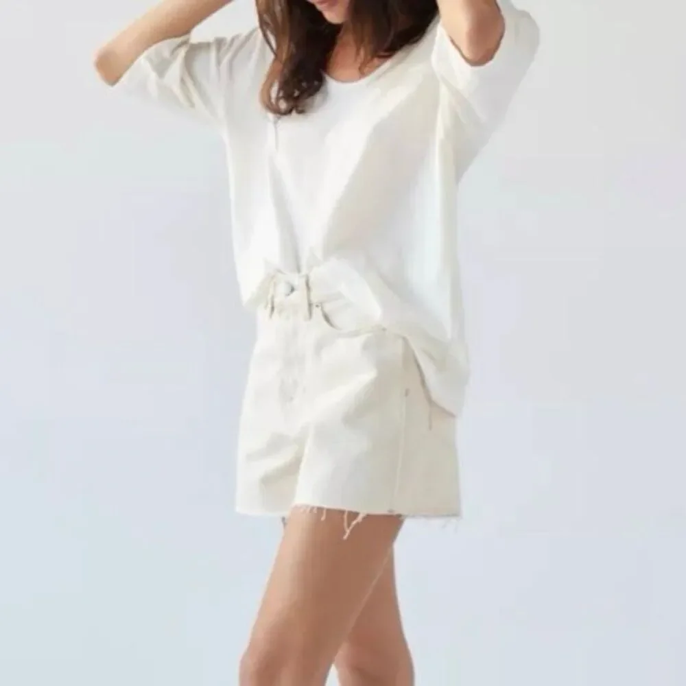 House of Harlow 1960 High Rise Mom Jeans Shorts 32